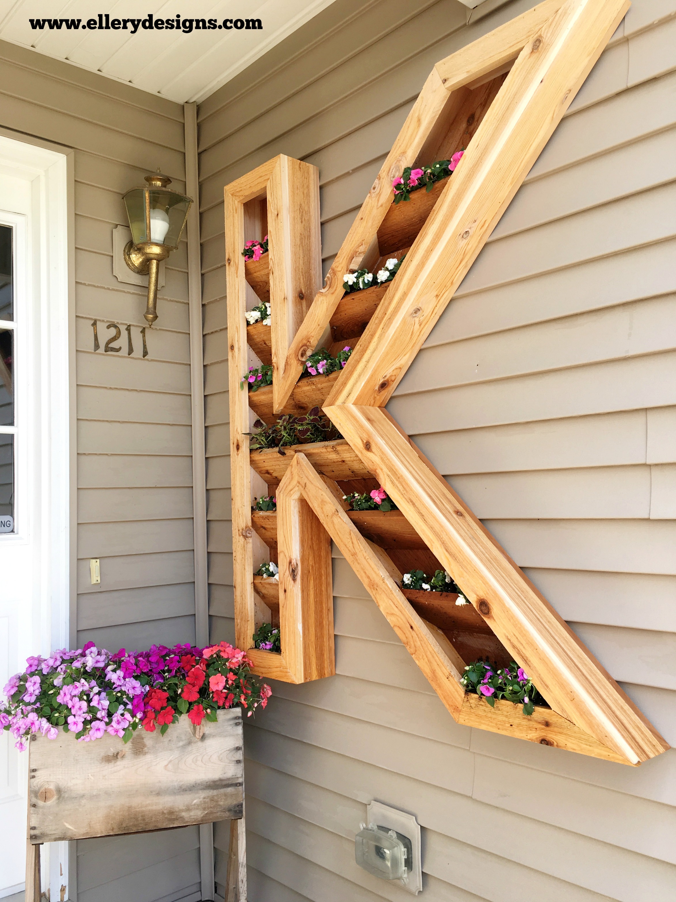 DIY Cedar Monogram Planter Box – Ellery Designs
